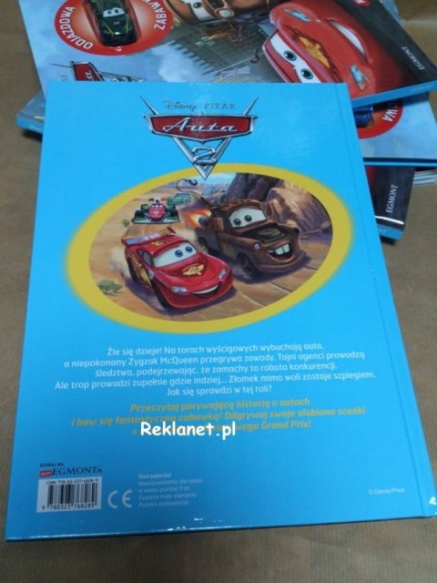 CARS 2 - KSIĄŻKA BAJKA Z PREZENTEM, AUTKIEM CARS 2 - KSIĄŻKA BAJKA Z PREZENTEM, AUTKIEM