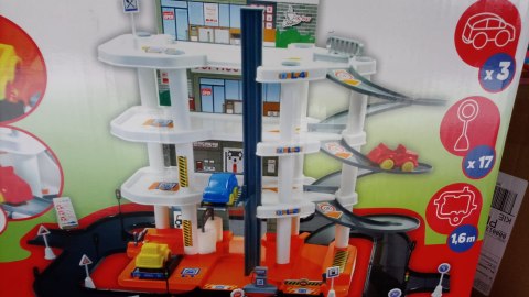 PARKING 3 POZIOMOWY Z AUTKAMI, ZNAKAMI PARKING 3 POZIOMOWY Z AUTKAMI, ZNAKAMI