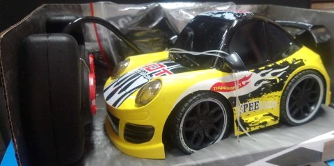 AUTO RC ZE ŚWIATŁAMI, STEROWANE PILOTEM. AUTO RC ZE ŚWIATŁAMI, STEROWANE PILOTEM.