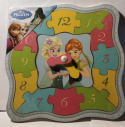 PLAYME - DREWNIANA UKŁADANKA ZEGAR DO NAUKI GODZIN, KSZTAŁTÓW I KOLORÓW - BAJKI DISNEY`A