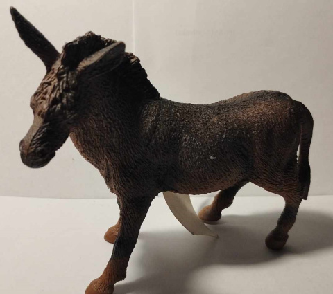 FIGURKI ZWIERZĄT - KOŃ. FIGURKA KONIA 16cm FIGURKI ZWIERZĄT - KOŃ. FIGURKA KONIA 16cm