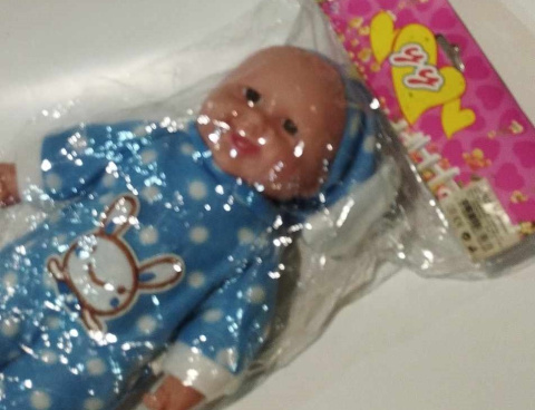 UŚMIECHNIĘTA LALKA BOBAS Z ZĄBKAMI UŚMIECHNIĘTA LALKA BOBAS Z ZĄBKAMI