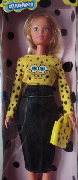 ORYGINALNA LALKA STEFII W UBRANIU ZE SPONGEBOBEM