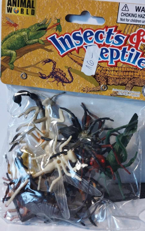 MINI FIGURKI ZWIERZĄT - INSEKTY. ZESTAW 12 szt. MINI FIGURKI ZWIERZĄT - INSEKTY. ZESTAW 12 szt.