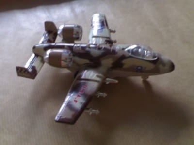 Model BOMBOWCA U.S.A.F. światło, dźwięk Model BOMBOWCA U.S.A.F. światło, dźwięk