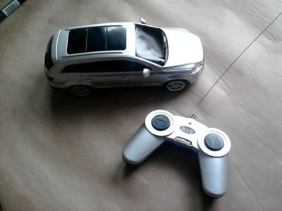 AUTOKOLEKCJA RASTAR RC 1:24 - AUDI Q7 STEROWANE RADIEM 27Mhz AUTOKOLEKCJA RASTAR RC 1:24 - AUDI Q7 STEROWANE RADIEM 27Mhz